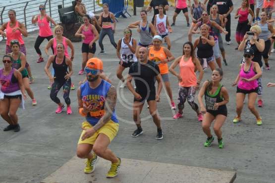 Melenara se zumba al baile (Foto TA)